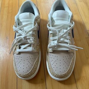 Nike Dunk Low Premium Montreal Bagel Sesame